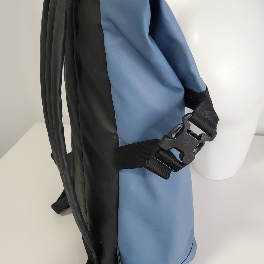 Herschel Supply Company Light Blue Backpack - Picture 8 of 15